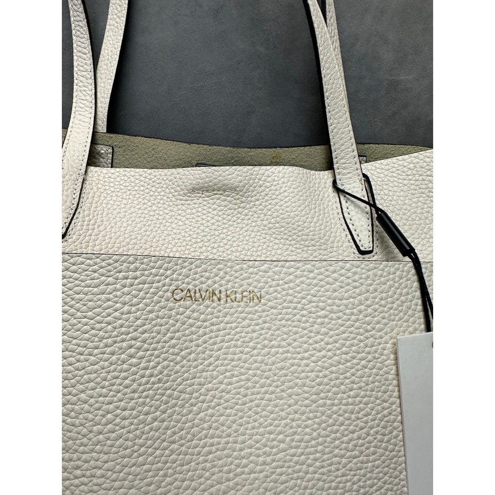 Calvin Klein Tote Larissa White Large NWT Leather Crossbody Handbag - Picture 4 of 11